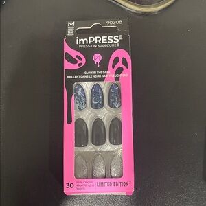 imPRESS Black, Blue & Silver Glow-In-The-Dark Press-On Manicure
